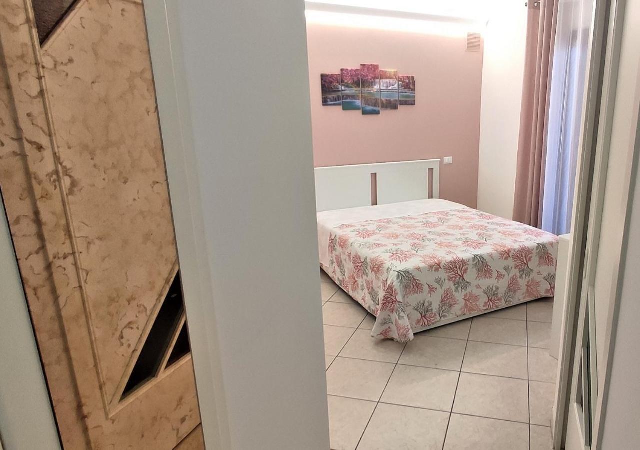 B&B Di Girolamo Lido Di Fondi Luaran gambar